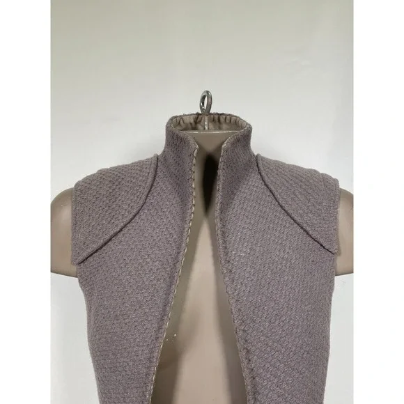 REY Resistance Costume Vest Star Wars Galaxy's Edge Disney Parks Women's XS - Picture 3 of 11